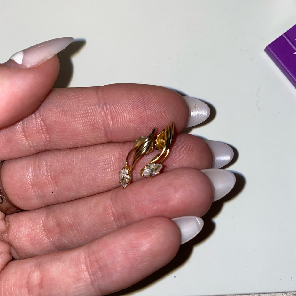 swavorski gold earrings